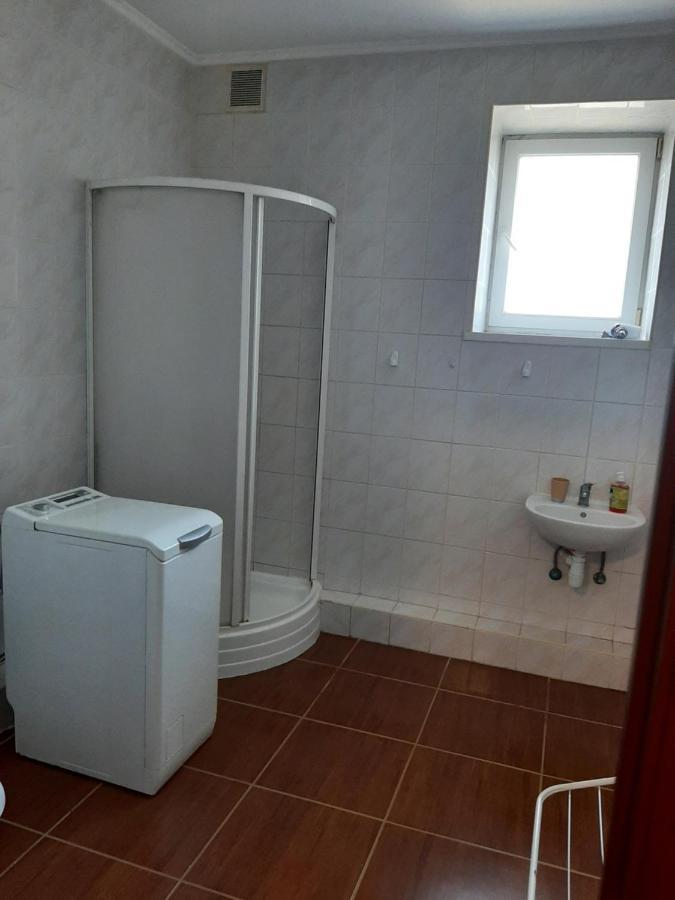 Apartment On Lermontova 35A Moekatsjeve Buitenkant foto