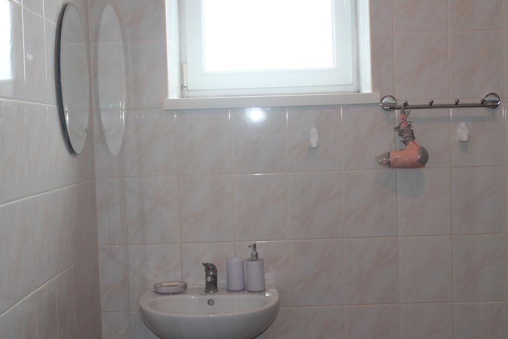 Apartment On Lermontova 35A Moekatsjeve Buitenkant foto